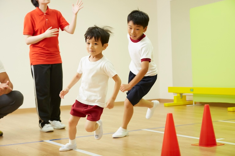子供の「運動が苦手・嫌い」はなぜ？ 苦手意識を克服・サポートする方法を紹介