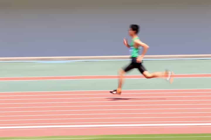 中学生向けの足が速くなる筋トレ