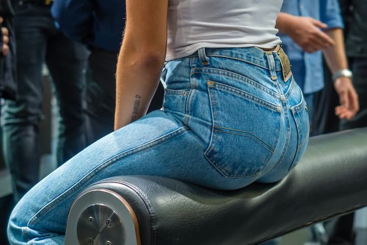 美尻にするヒップアップの筋トレ方法とは？脚痩せ効果も期待できるエクササイズを解説！