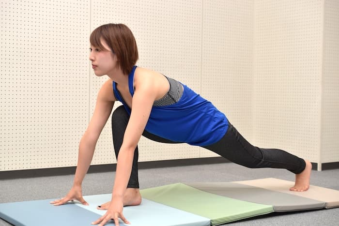 立ったままできる簡単ストレッチ