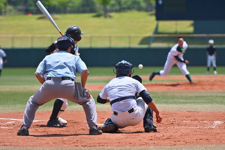 飛距離やスピードの鍵を握る「捻転差」とは